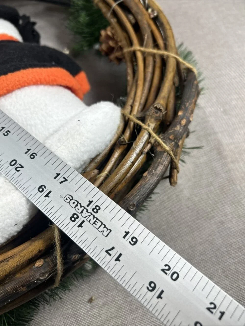18” Cincinnati Bengals Snowman Wreath Christmas Holiday NFL Football Decoration